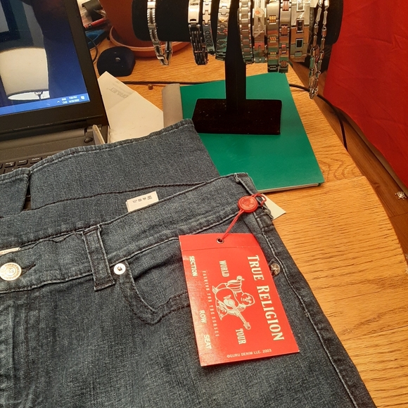 Man's Jeans - Picture 7 of 9